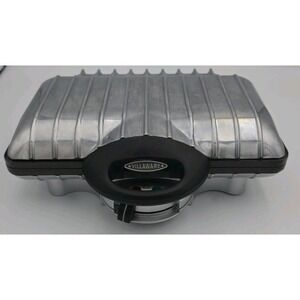 VillaWare Uno Square Belgian Waffle Maker Model 2000 1000W Silver Chrome